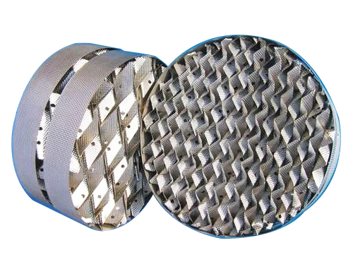 <b>我廠(chǎng)在上?；ぱ芯吭褐笇?，專(zhuān)業(yè)生產(chǎn)新型高效波紋規整填料及散堆填料，可采用不銹鋼、銅 、鋁、純鈦、鉬五鈦、等材質(zhì)制作。在香料、農藥、精細化工、石油化工等領(lǐng)域得到廣泛</b>